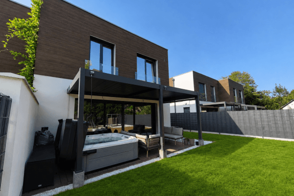 Pronájem domu 152 m², pozemek 345 m², Nové domy, Praha Pronájem domu 152 m², pozemek 345 m², Nové domy, Praha