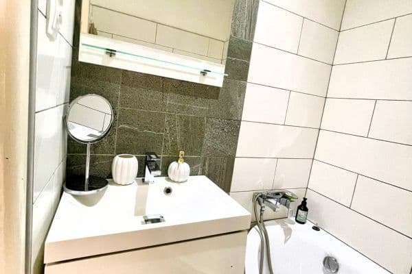 Pronájem bytu 3+1 56 m², Pernarec Pronájem bytu 3+1 56 m², Pernarec