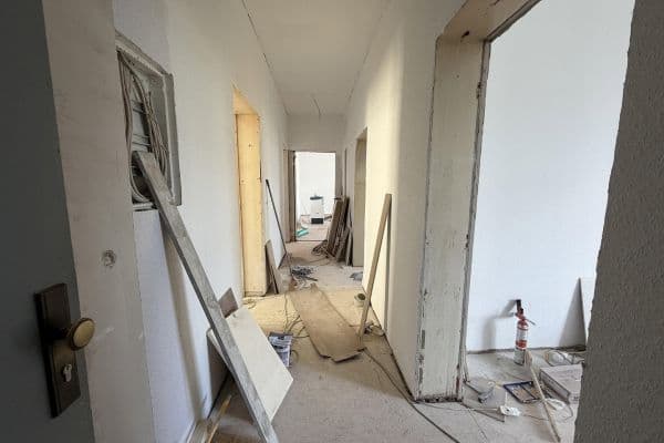 Pronájem bytu 3+1 98 m², Eckenheimer Landstraße 103, Frankfurt am Main, Hessen Pronájem bytu 3+1 98 m², Eckenheimer Landstraße 103, Frankfurt am Main, Hessen