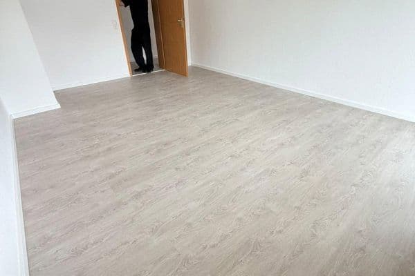 Pronájem bytu 3+1 70 m², Schillerstr.6, Weinsberg Pronájem bytu 3+1 70 m², Schillerstr.6, Weinsberg