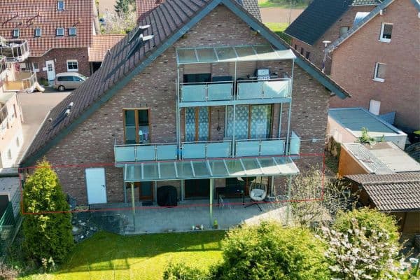 Prodej bytu 3+1 116 m², Wesseling Prodej bytu 3+1 116 m², Wesseling