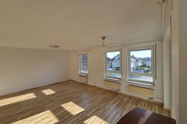 Prodej bytu 4+1 104 m², Waldenbuch Prodej bytu 4+1 104 m², Waldenbuch