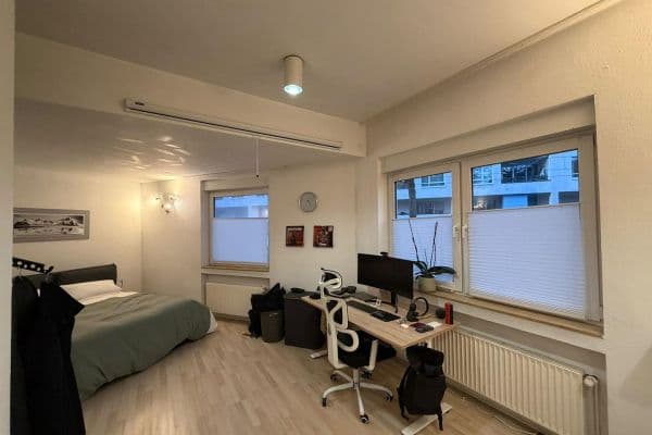 Pronájem bytu 3+1 82 m², Jahnstr. 1, Köln, Severní Porýní-Vestfálsko Pronájem bytu 3+1 82 m², Jahnstr. 1, Köln, Severní Porýní-Vestfálsko