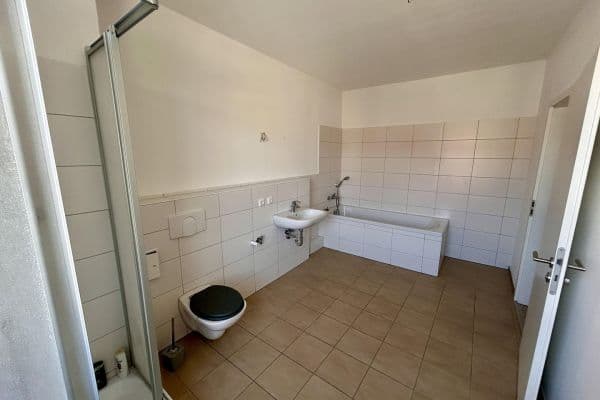 Pronájem bytu 2+1 51 m², Döbeln, Sasko Pronájem bytu 2+1 51 m², Döbeln, Sasko