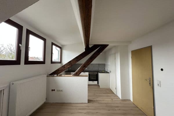 Pronájem bytu 1+1 24 m², Elsassstraße 38, Cáchy, Severní Porýní-Vestfálsko Pronájem bytu 1+1 24 m², Elsassstraße 38, Cáchy, Severní Porýní-Vestfálsko