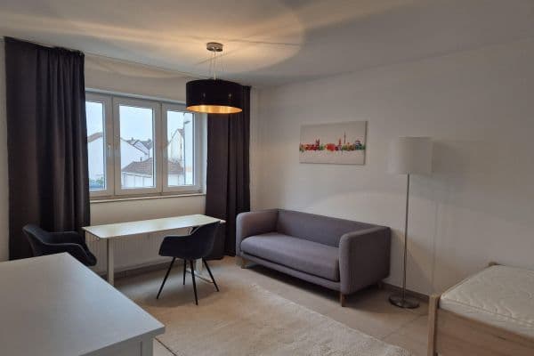 Pronájem bytu 1+1 39 m², Maudacher Str. 164, Ludwigshafen Pronájem bytu 1+1 39 m², Maudacher Str. 164, Ludwigshafen