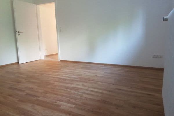 Pronájem bytu 1+1 36 m², Lassallestraße 28, Karlsruhe, Bádensko-Württembersko Pronájem bytu 1+1 36 m², Lassallestraße 28, Karlsruhe, Bádensko-Württembersko