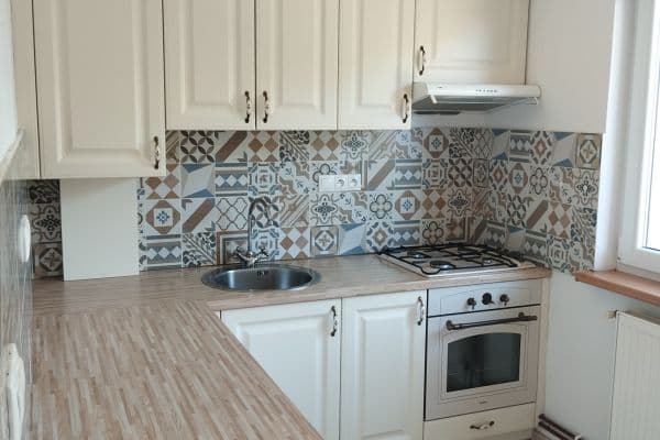 Pronájem bytu 2+kk 37 m², Sídliště, Trhové Sviny Pronájem bytu 2+kk 37 m², Sídliště, Trhové Sviny