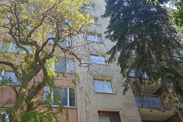 Prodej bytu 3+1 69 m², Bakošova, Lamač Prodej bytu 3+1 69 m², Bakošova, Lamač