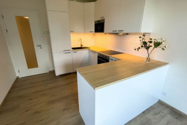 Pronájem bytu 3+kk 71 m², K Metru, Praha Pronájem bytu 3+kk 71 m², K Metru, Praha