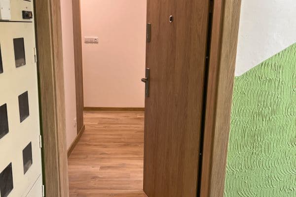 Pronájem bytu 2+1 54 m², Palackého třída, Pardubice Pronájem bytu 2+1 54 m², Palackého třída, Pardubice