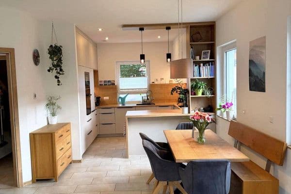 Prodej domu 151 m², pozemek 815 m², Schlüchtern Prodej domu 151 m², pozemek 815 m², Schlüchtern