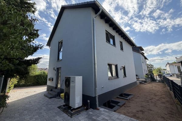 Pronájem bytu 3+1 79 m², Fasaneriestr. 63a, Hanau, Hessen Pronájem bytu 3+1 79 m², Fasaneriestr. 63a, Hanau, Hessen