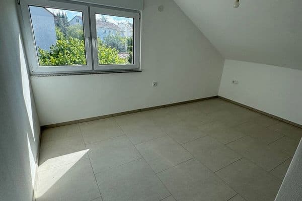 Pronájem bytu 3+1 74 m², Backnang Pronájem bytu 3+1 74 m², Backnang