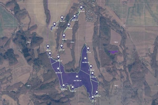 Prodej pozemku 4.500 m², Lípa, Zlínský kraj Prodej pozemku 4.500 m², Lípa, Zlínský kraj