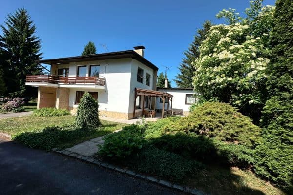 Prodej domu 206 m², pozemek 1.487 m², Dobročovická, Úvaly Prodej domu 206 m², pozemek 1.487 m², Dobročovická, Úvaly