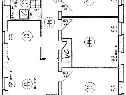 Pronájem bytu 4+1 88 m², Bernburger Straße 16, Dessau-Roßlau, Sasko-Anhaltsko Pronájem bytu 4+1 88 m², Bernburger Straße 16, Dessau-Roßlau, Sasko-Anhaltsko