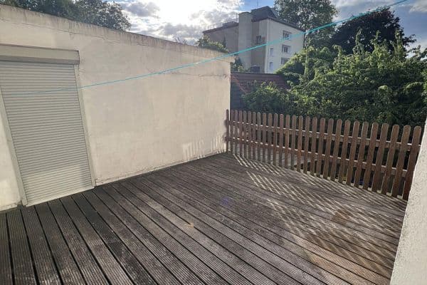 Pronájem bytu 5+1 115 m², Hochemmericher Str. 52, Duisburg Pronájem bytu 5+1 115 m², Hochemmericher Str. 52, Duisburg