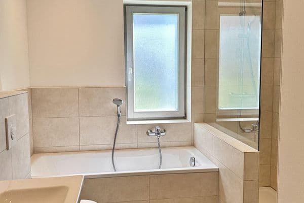 Pronájem bytu 3+1 68 m², Espenweg 9, Wilkau-Haßlau Pronájem bytu 3+1 68 m², Espenweg 9, Wilkau-Haßlau