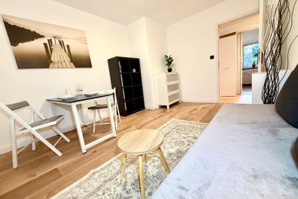 Prodej bytu 3+1 45 m², Hamburg Prodej bytu 3+1 45 m², Hamburg