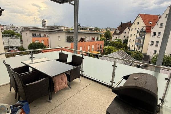 Pronájem bytu 3+1 77 m², Elisabethenstr. 4, Ulm Pronájem bytu 3+1 77 m², Elisabethenstr. 4, Ulm