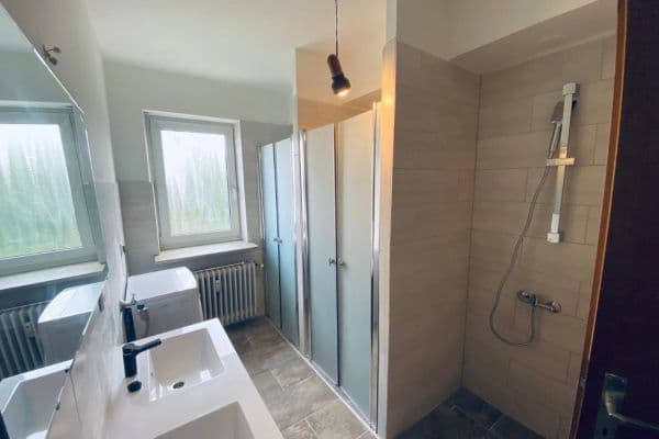 Pronájem bytu 4+1 108 m², Mauern, Bavorsko Pronájem bytu 4+1 108 m², Mauern, Bavorsko