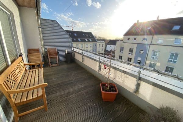 Pronájem bytu 4+1 97 m², Willy-Brandt-Str. 3, Bergisch Gladbach Pronájem bytu 4+1 97 m², Willy-Brandt-Str. 3, Bergisch Gladbach