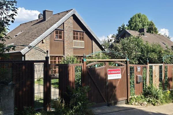 Prodej domu 195 m², pozemek 829 m², Neunkirchen-Seelscheid Prodej domu 195 m², pozemek 829 m², Neunkirchen-Seelscheid