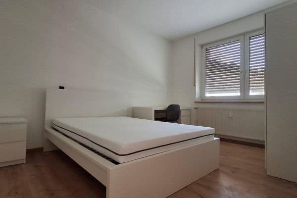 Pronájem bytu 15 m², Rollnerstraße 40, Nürnberg, Bavorsko Pronájem bytu 15 m², Rollnerstraße 40, Nürnberg, Bavorsko
