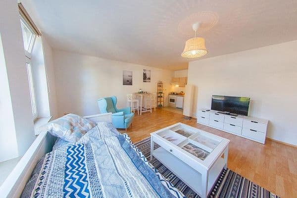 Pronájem bytu 1+1 46 m², Berlin, Berlín Pronájem bytu 1+1 46 m², Berlin, Berlín
