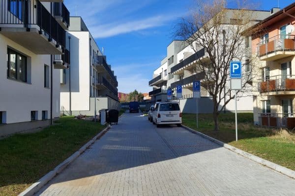 Pronájem bytu 2+kk 36 m², Karla Čapka, Unhošť Pronájem bytu 2+kk 36 m², Karla Čapka, Unhošť