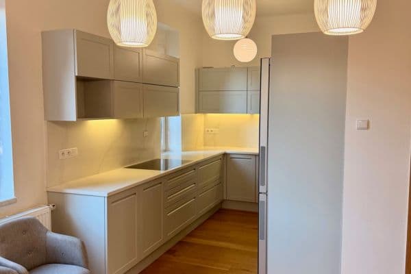 Pronájem bytu 3+kk 105 m², České družiny, Praha Pronájem bytu 3+kk 105 m², České družiny, Praha