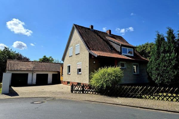 Prodej domu 140 m², pozemek 747 m², Peine-Duttenstedt Prodej domu 140 m², pozemek 747 m², Peine-Duttenstedt