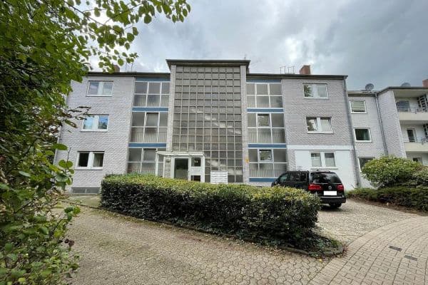 Pronájem bytu 1+1 25 m², Düsseldorf Pronájem bytu 1+1 25 m², Düsseldorf