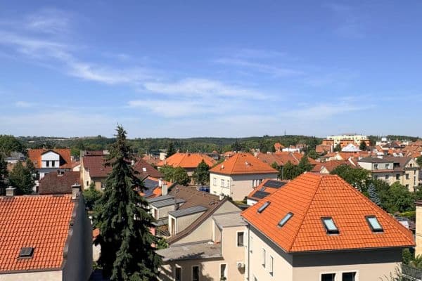 Prodej bytu 2+kk 47 m², Vokovická, Praha Prodej bytu 2+kk 47 m², Vokovická, Praha