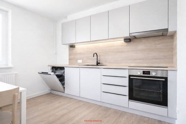 Pronájem bytu 3+1 67 m², Hlavní třída, Havířov-Město Pronájem bytu 3+1 67 m², Hlavní třída, Havířov-Město