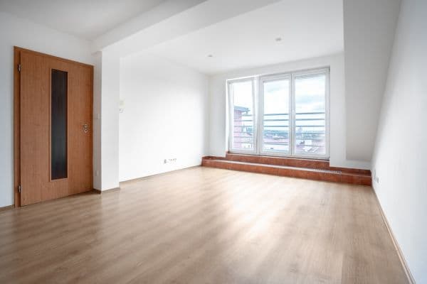 Prodej bytu 2+1 68 m², Primátorská, Praha Prodej bytu 2+1 68 m², Primátorská, Praha