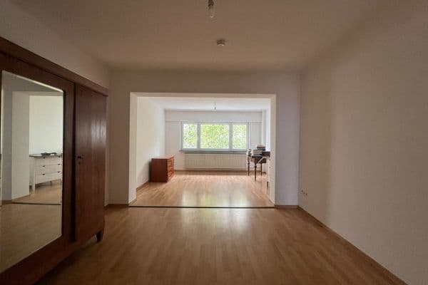 Pronájem bytu 2+1 65 m², Weiherstraße 3, Mannheim Pronájem bytu 2+1 65 m², Weiherstraße 3, Mannheim