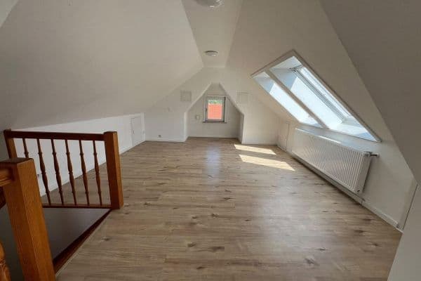 Pronájem bytu 3+1 83 m², Hauptstraße 122, Mölln, Šlesvicko-Holštýnsko Pronájem bytu 3+1 83 m², Hauptstraße 122, Mölln, Šlesvicko-Holštýnsko