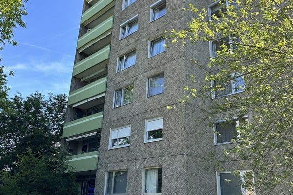 Pronájem bytu 3+1 81 m², Eisenacher Straße 4, Koblenz Pronájem bytu 3+1 81 m², Eisenacher Straße 4, Koblenz