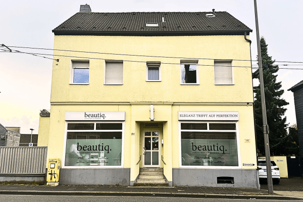 Prodej domu 290 m², pozemek 550 m², Solingen Prodej domu 290 m², pozemek 550 m², Solingen