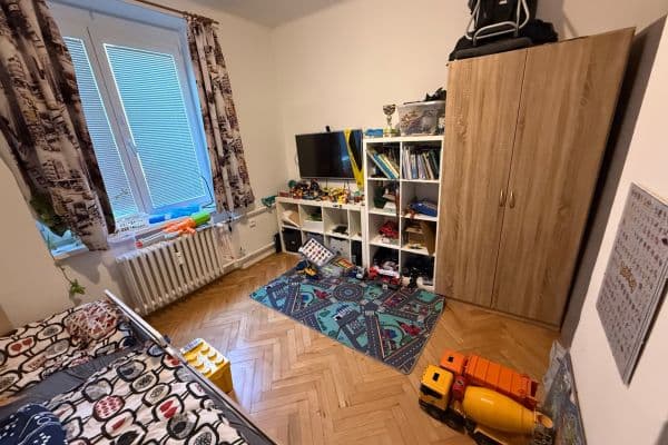 Pronájem bytu 3+kk 75 m², Nerudova, Pardubice, Pardubický kraj Pronájem bytu 3+kk 75 m², Nerudova, Pardubice, Pardubický kraj