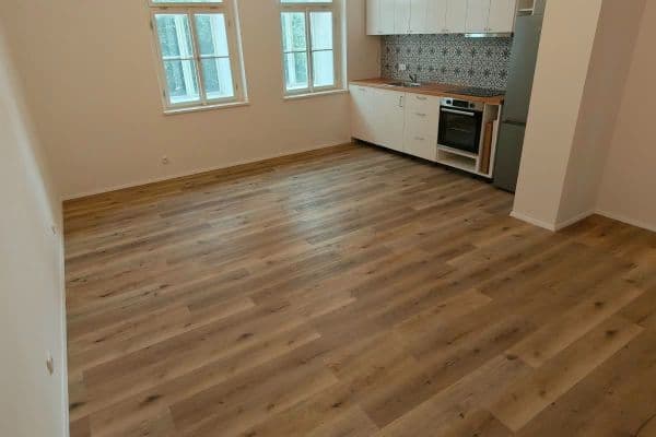 Pronájem bytu 2+kk 58 m², Pod Radnicí, Neveklov Pronájem bytu 2+kk 58 m², Pod Radnicí, Neveklov