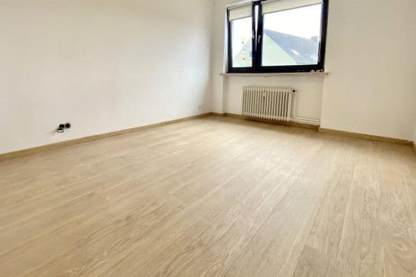 Pronájem bytu 2+1 50 m², Plattenberg 57, Verden Pronájem bytu 2+1 50 m², Plattenberg 57, Verden