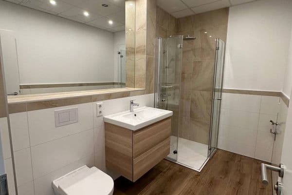 Pronájem bytu 3+1 85 m², Klosterstraße 13, Triberg im Schwarzwald Pronájem bytu 3+1 85 m², Klosterstraße 13, Triberg im Schwarzwald