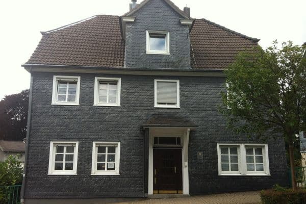 Pronájem bytu 2+1 53 m², Friedrichstraße 6, Hückeswagen Pronájem bytu 2+1 53 m², Friedrichstraße 6, Hückeswagen