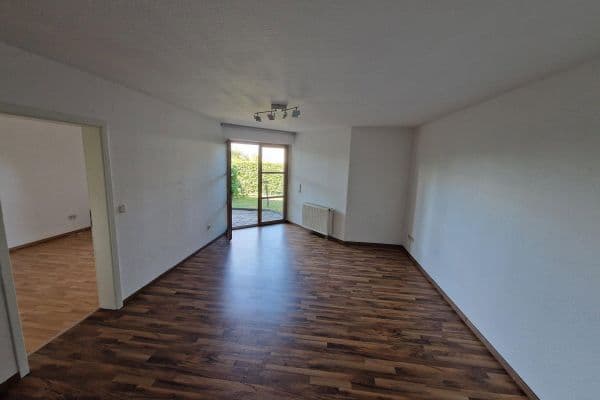 Pronájem bytu 2+1 56 m², Unter den Buchen 8b, Bad Salzuflen Pronájem bytu 2+1 56 m², Unter den Buchen 8b, Bad Salzuflen