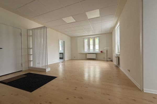 Pronájem bytu 2+1 67 m², Am Wiedenhof 6, Gummersbach Pronájem bytu 2+1 67 m², Am Wiedenhof 6, Gummersbach