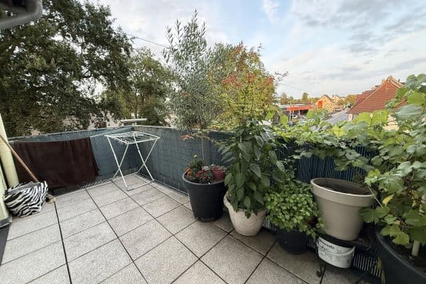 Pronájem bytu 4+1 85 m², Luisenstraße 136b, Siegburg Pronájem bytu 4+1 85 m², Luisenstraße 136b, Siegburg