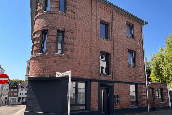 Pronájem bytu 5+1 120 m², Kyffhäuser Sr. 17, Mönchengladbach, Severní Porýní-Vestfálsko Pronájem bytu 5+1 120 m², Kyffhäuser Sr. 17, Mönchengladbach, Severní Porýní-Vestfálsko